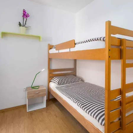 In - Istrien 10097 *